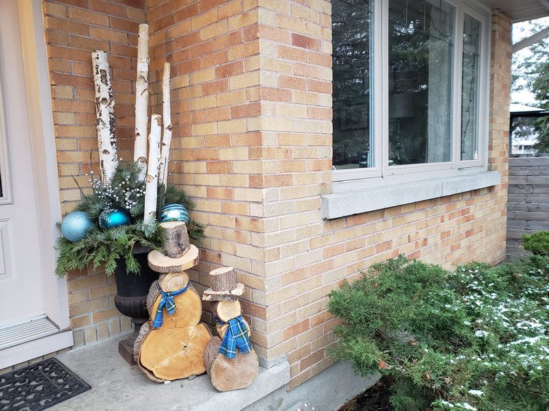 salvaged wood porch decor - 2 snowmen