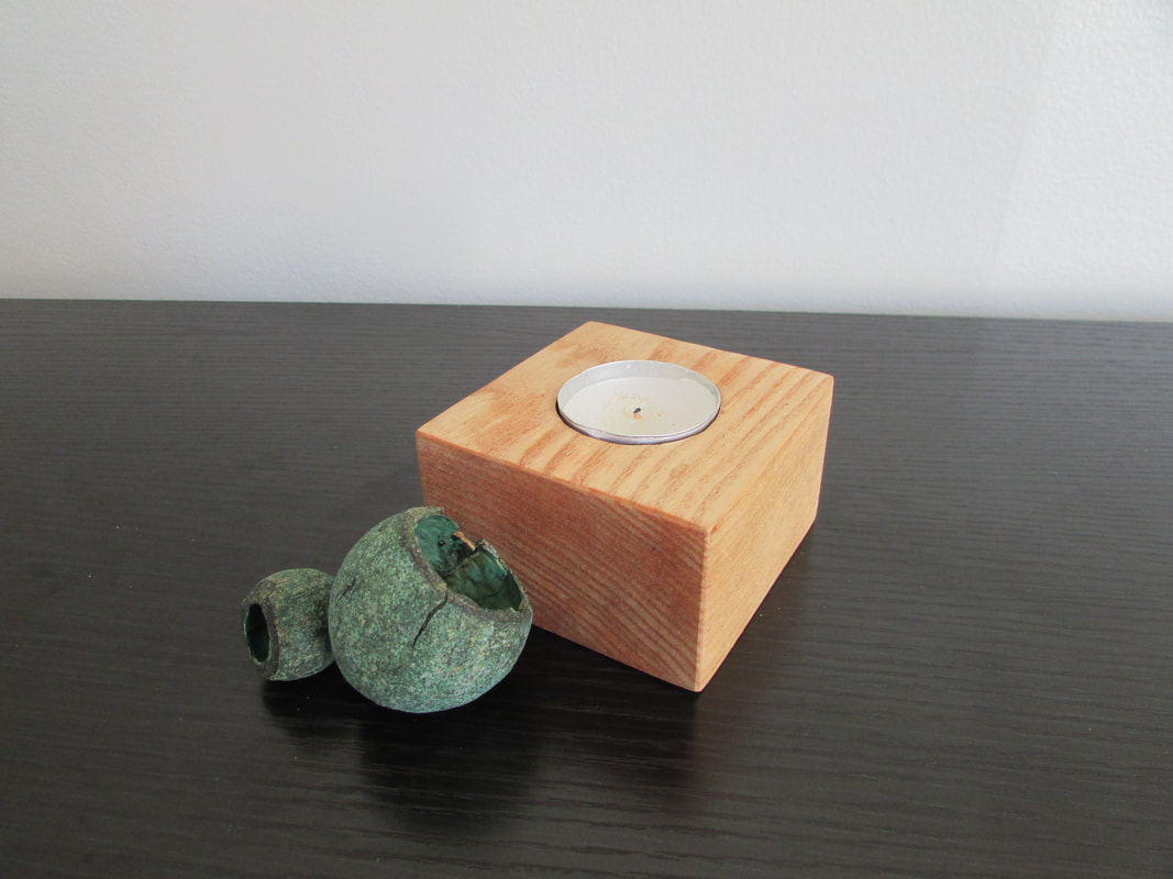 wood block tea light holder